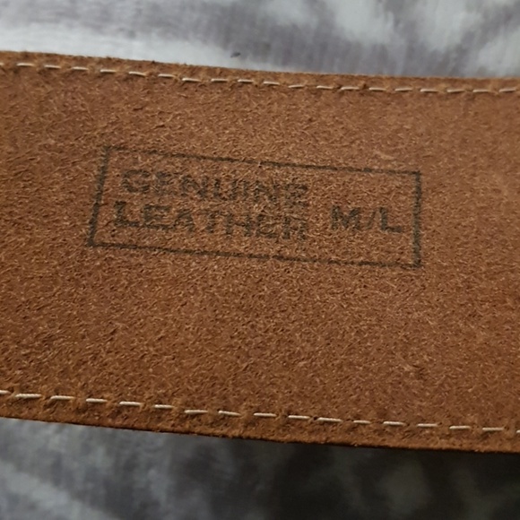 Genuine Tan leather belt med/ large - Picture 5 of 6